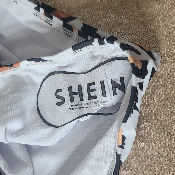 - Leopard 2 piece - Picture 4 of 8